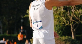 В мужском полуфинале III Этапа Кубка мира в Венгрии болеем за белоруса Максима Марука.